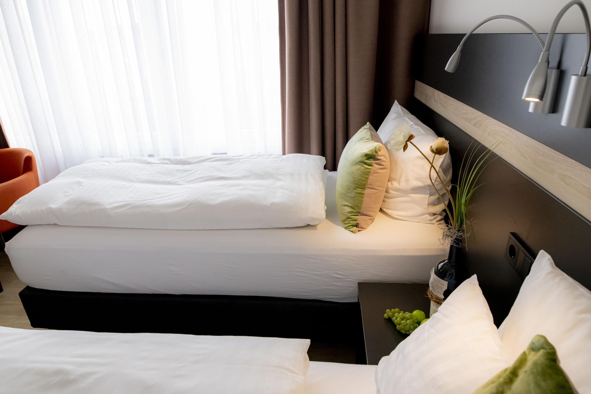 Hotel Campo Renningen Luaran gambar